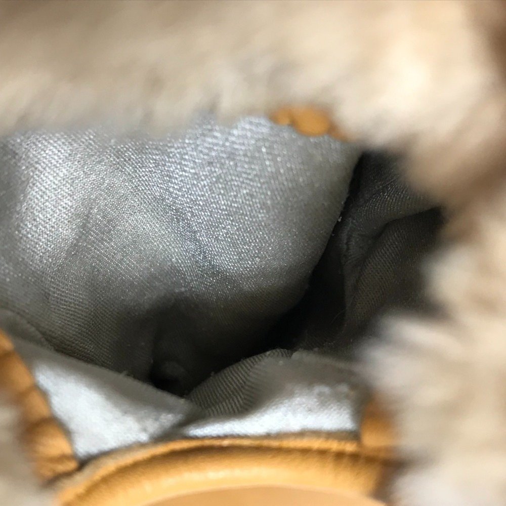 HERMES Cream Leather Love Gloves - Picture 8 of 11